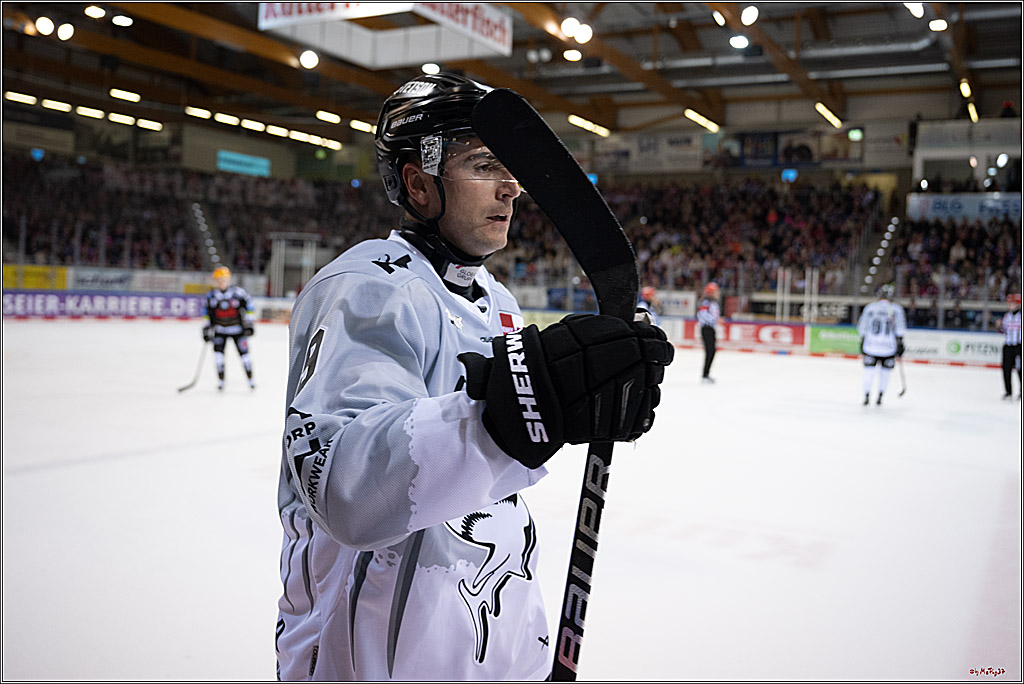 PENNY DEL 1 - Playoff Viertelfinale; Fischtown Pinguins Bremerhaven - Kölner Haie; Bremerhaven, 16.03.2025