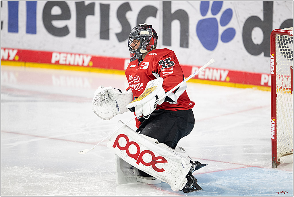 PENNY DEL 1 - Playoff Viertelfinale; Kölner Haie - Fischtown Pinguins Bremerhaven; Köln, 18.03.2025