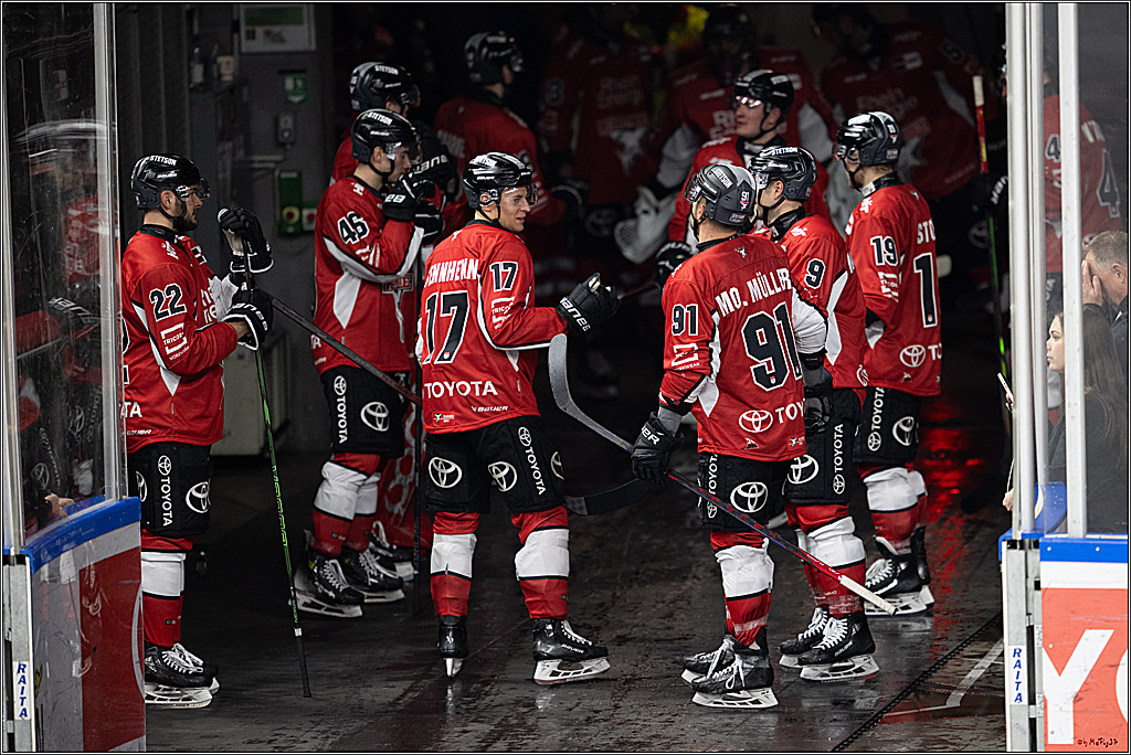 PENNY DEL 1 - Playoff Viertelfinale; Kölner Haie - Fischtown Pinguins Bremerhaven; Köln, 18.03.2025