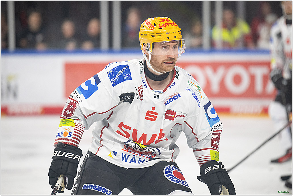 PENNY DEL; Koelner Haie- Fischtown Bremerhaven; Koeln, 18.03.2025