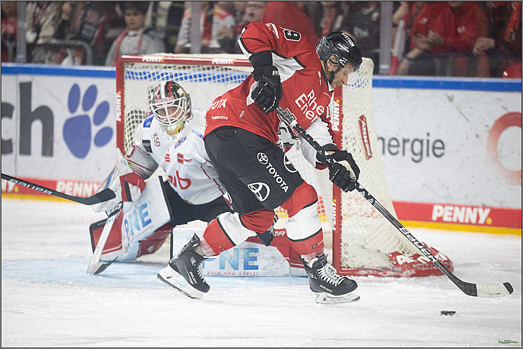 PENNY DEL; Koelner Haie- Fischtown Bremerhaven; Koeln, 18.03.2025