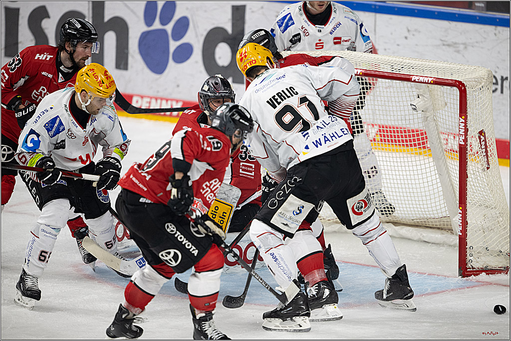 PENNY DEL 1 - Playoff Viertelfinale; Kölner Haie - Fischtown Pinguins Bremerhaven; Köln, 24.03.2025