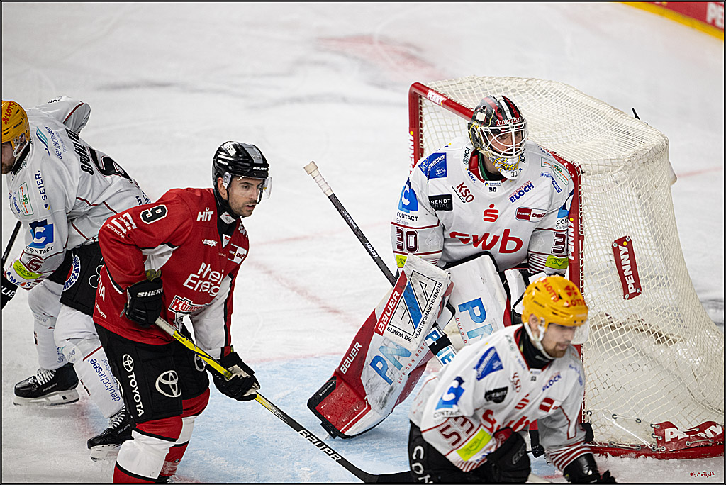 PENNY DEL 1 - Playoff Viertelfinale; Kölner Haie - Fischtown Pinguins Bremerhaven; Köln, 24.03.2025