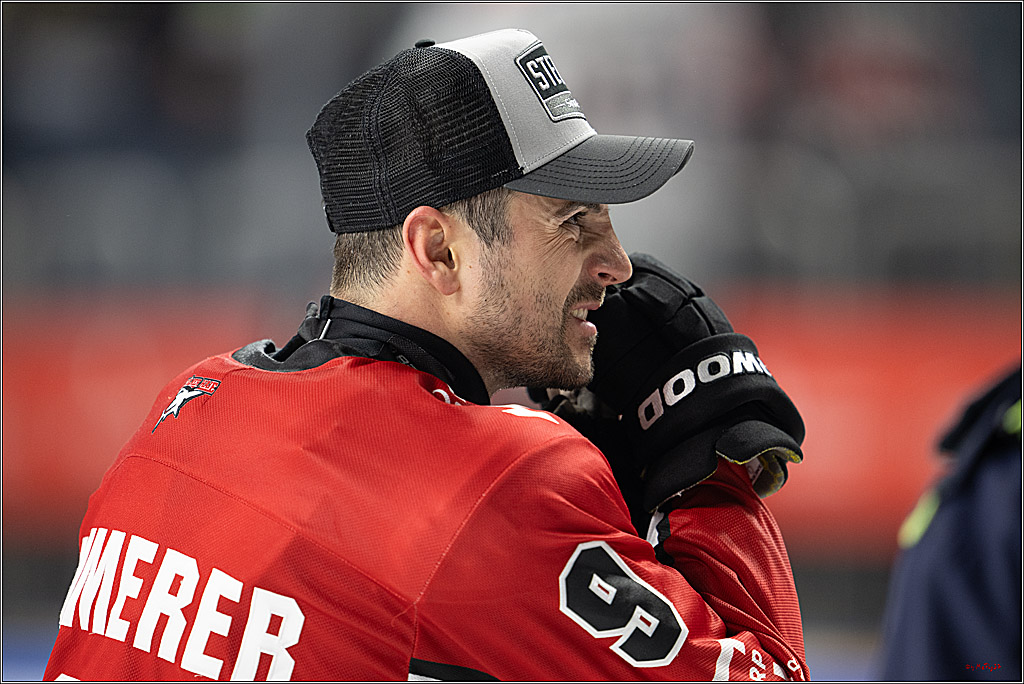 PENNY DEL 1 - Playoff Viertelfinale; Kölner Haie - Fischtown Pinguins Bremerhaven; Köln, 24.03.2025