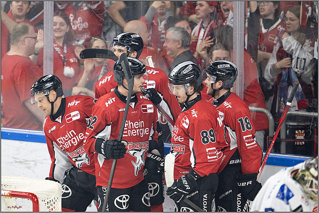 PENNY DEL 1 - Playoff Viertelfinale; Kölner Haie - Fischtown Pinguins Bremerhaven; Köln, 24.03.2025