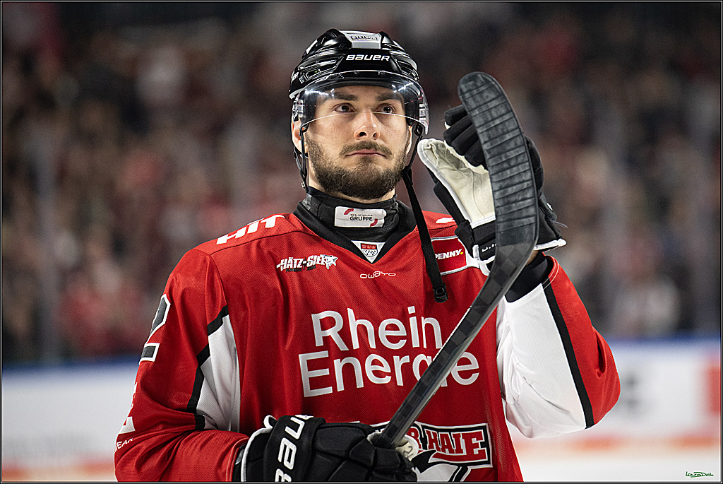 PENNY DEL; Koelner Haie- Fischtown Bremerhaven; Koeln, 24.03.2025