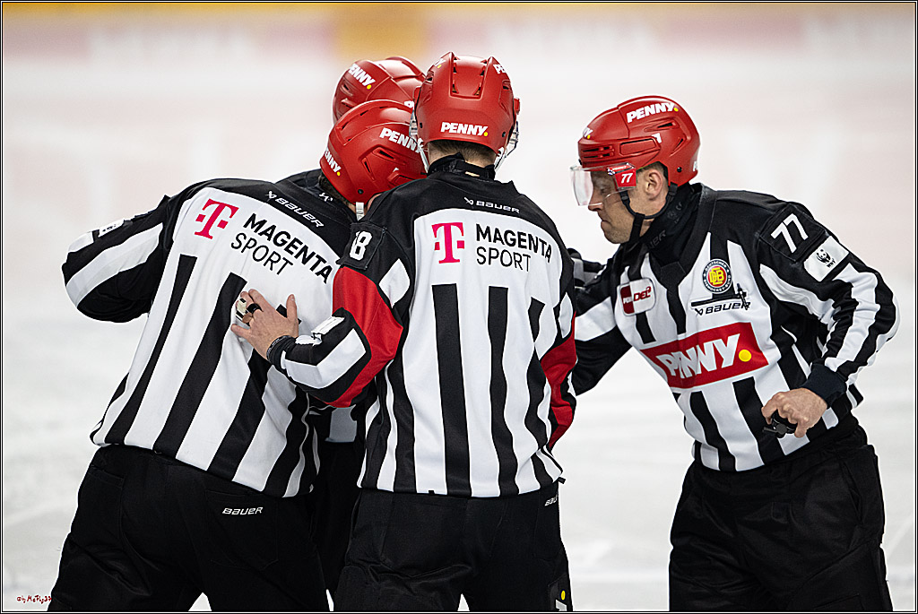 PENNY DEL 1 - Playoff Viertelfinale; Kölner Haie - Fischtown Pinguins Bremerhaven; Köln, 28.03.2025