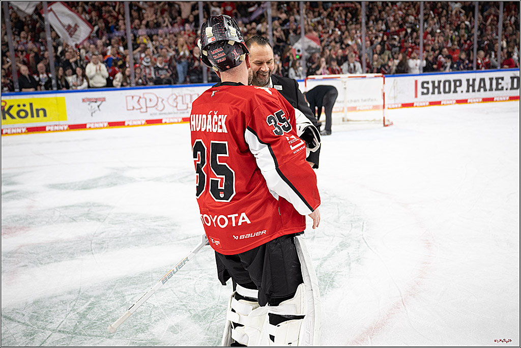 PENNY DEL 1 - Playoff Viertelfinale; Kölner Haie - Fischtown Pinguins Bremerhaven; Köln, 28.03.2025