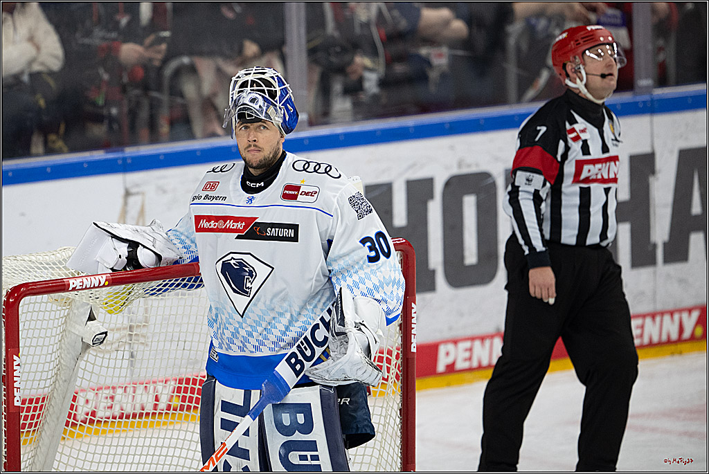 PENNY DEL 1 - Playoff Halbfinale; Kölner Haie - ERC Ingolstadt; Köln, 04.04.2025