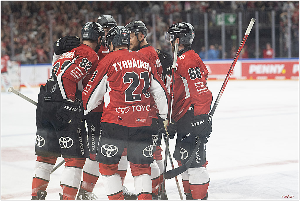 PENNY DEL 1 - Playoff Halbfinale; Kölner Haie - ERC Ingolstadt; Köln, 04.04.2025