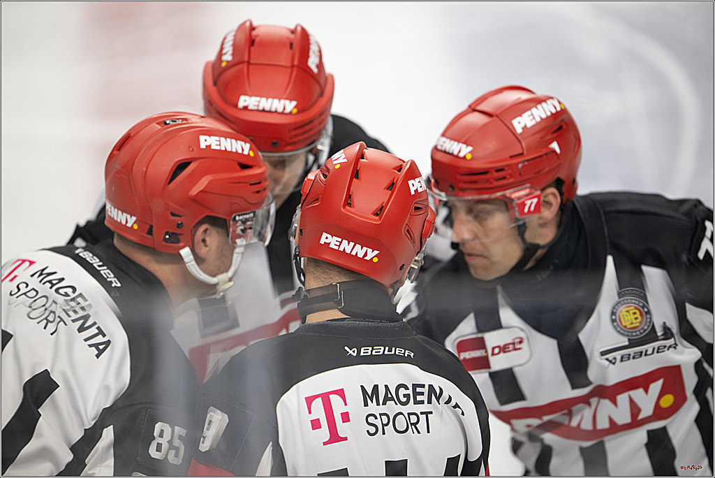 PENNY DEL 1 - Playoff Halbfinale; Kölner Haie - ERC Ingolstadt; Köln, 09.04.2025
