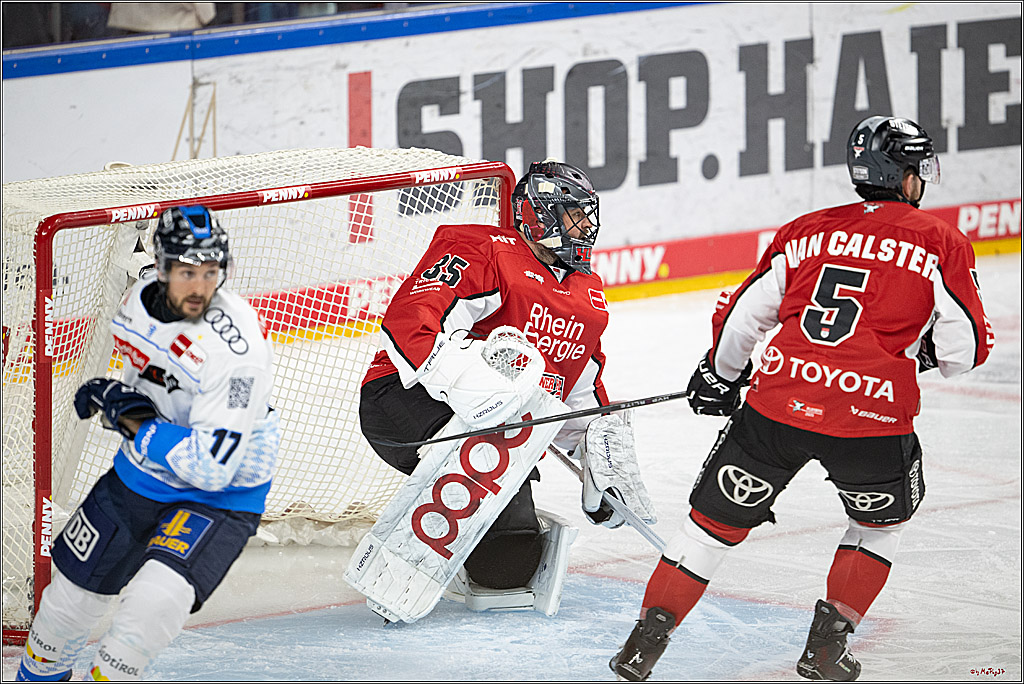 PENNY DEL 1 - Playoff Halbfinale; Kölner Haie - ERC Ingolstadt; Köln, 09.04.2025