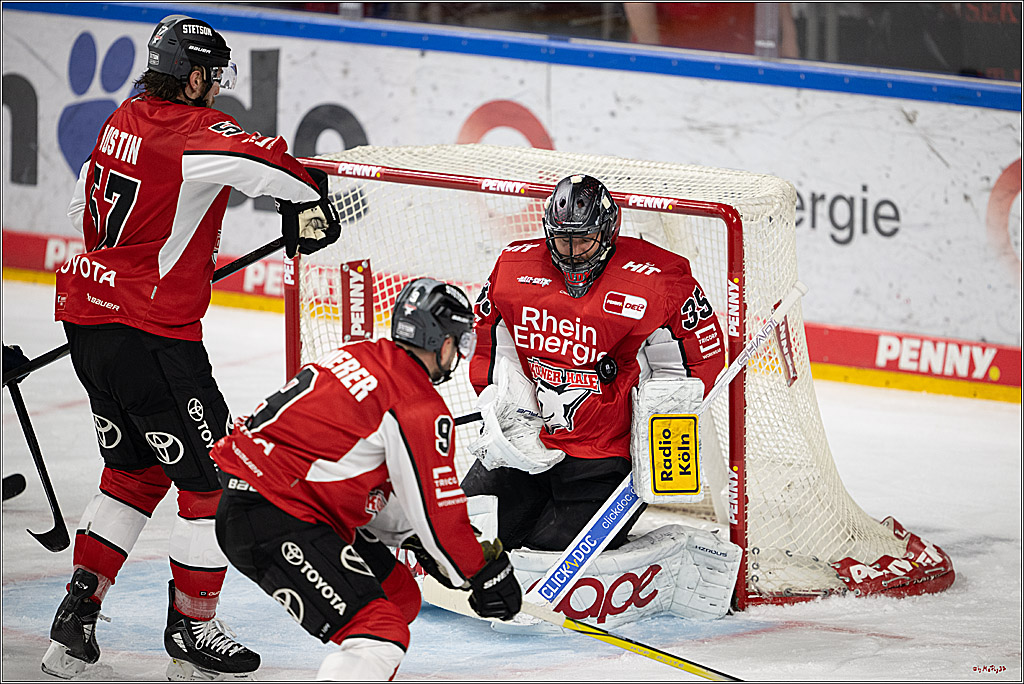 PENNY DEL 1 - Playoff Halbfinale; Kölner Haie - ERC Ingolstadt; Köln, 09.04.2025