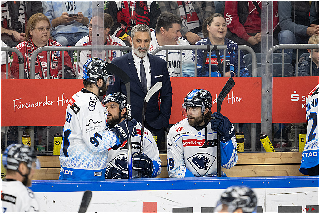 PENNY DEL 1 - Playoff Halbfinale; Kölner Haie - ERC Ingolstadt; Köln, 14.04.2025