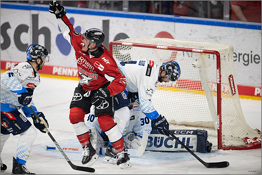 PENNY DEL 1 - Playoff Halbfinale; Kölner Haie - ERC Ingolstadt; Köln, 14.04.2025