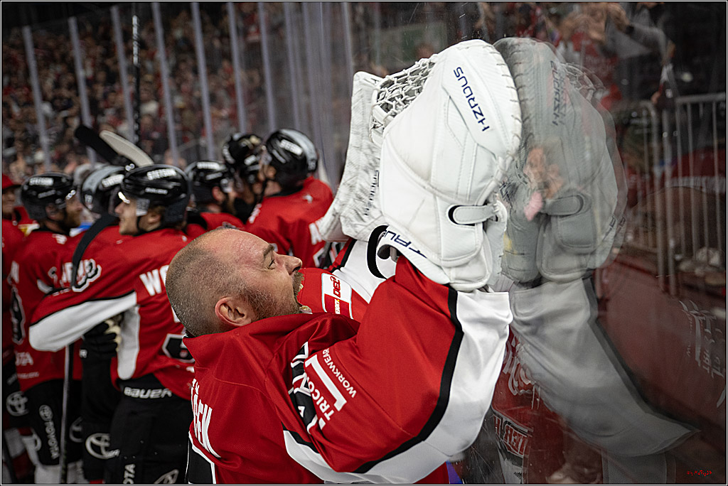 PENNY DEL 1 - Playoff Halbfinale; Kölner Haie - ERC Ingolstadt; Köln, 14.04.2025