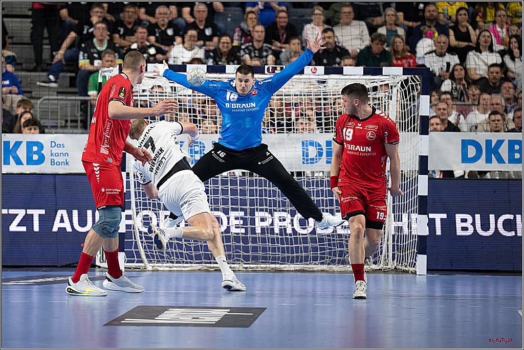 DHB-Pokal Lidl-F4  Finale - THW Kiel - MT Melsungen; Köln, 13.04.2025