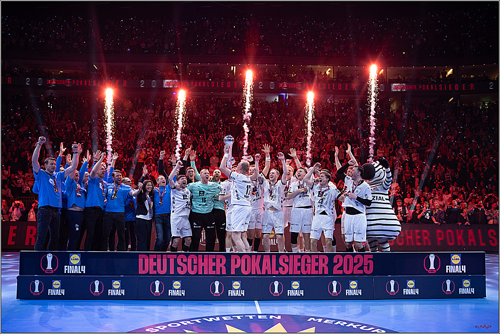 DHB-Pokal Lidl-F4  Finale - THW Kiel - MT Melsungen; Köln, 13.04.2025