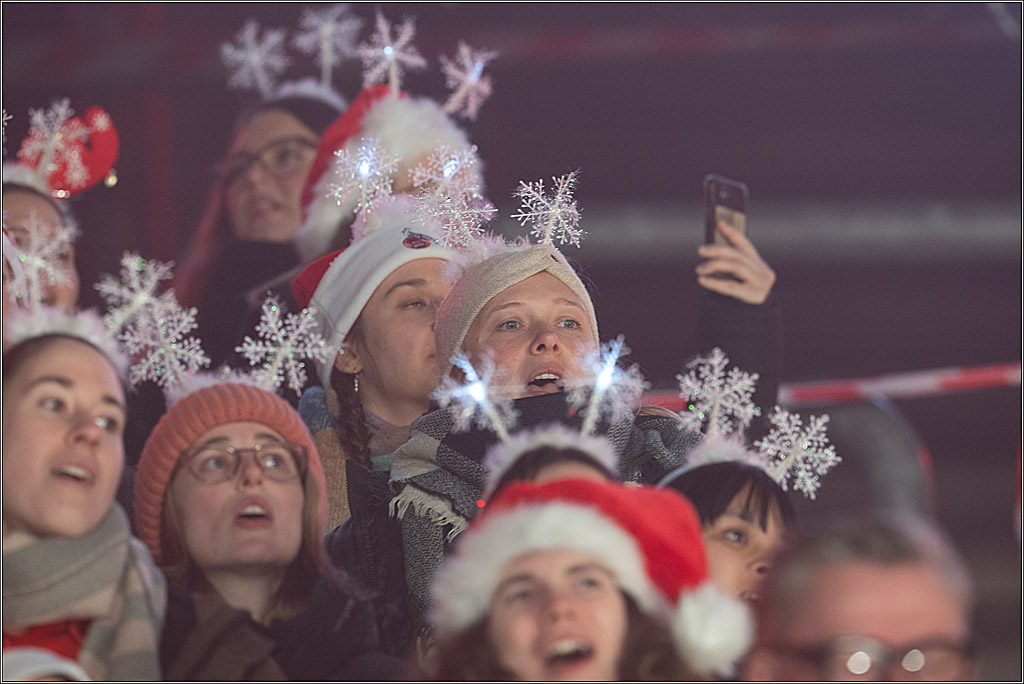 Loss mer Weihnachtsleeder singe - 2024; Köln, 23.12.2024