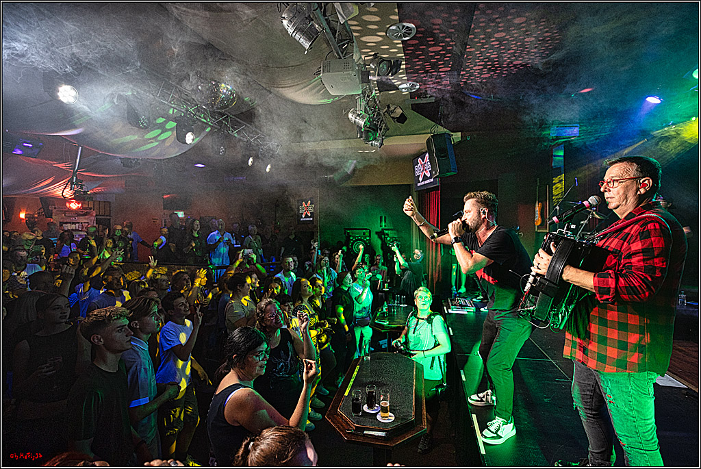 Raeuber in Groove Bar; Koeln, 08.09.2023