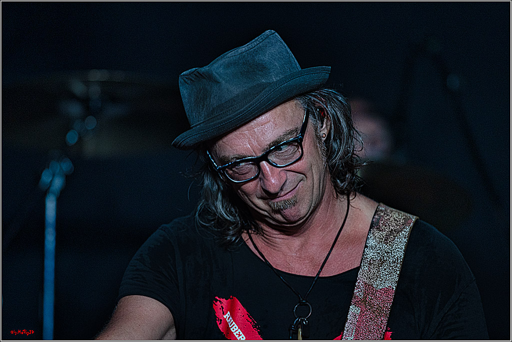 Raeuber in Groove Bar; Koeln, 08.09.2023