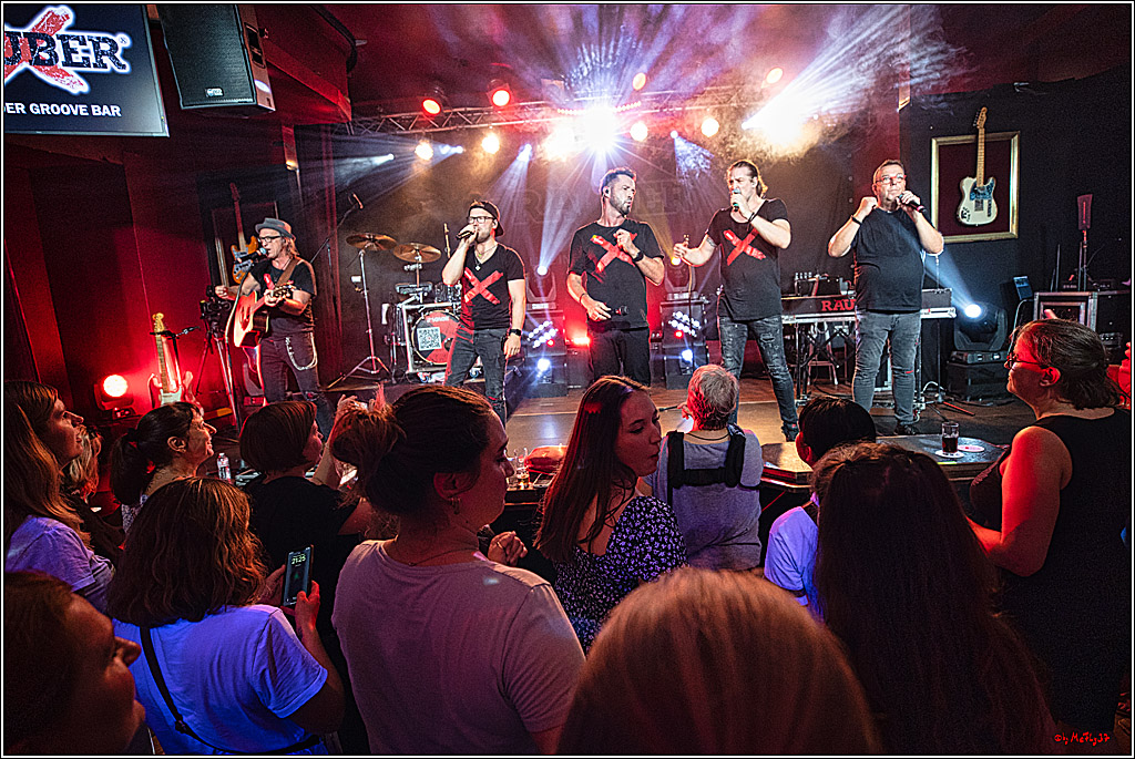 Raeuber in Groove Bar; Koeln, 08.09.2023