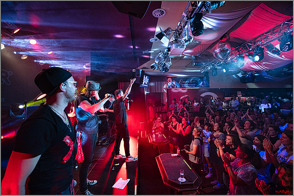 Raeuber in Groove Bar; Koeln, 08.09.2023