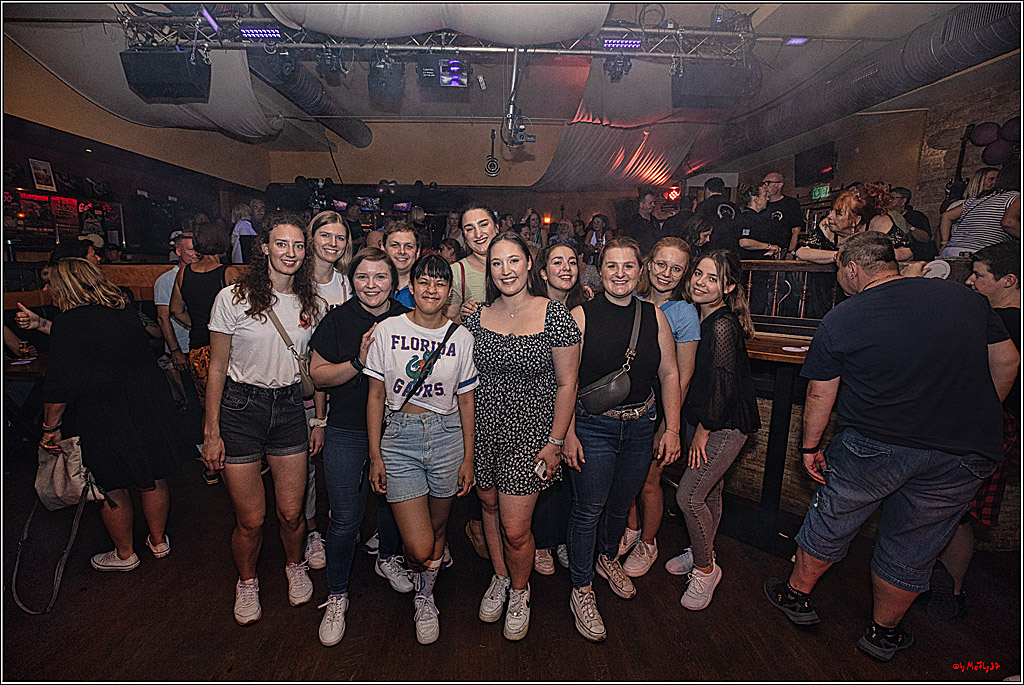 Raeuber in Groove Bar; Koeln, 08.09.2023