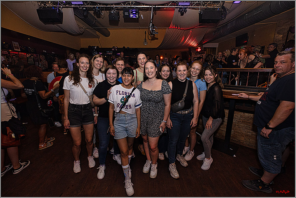 Raeuber in Groove Bar; Koeln, 08.09.2023