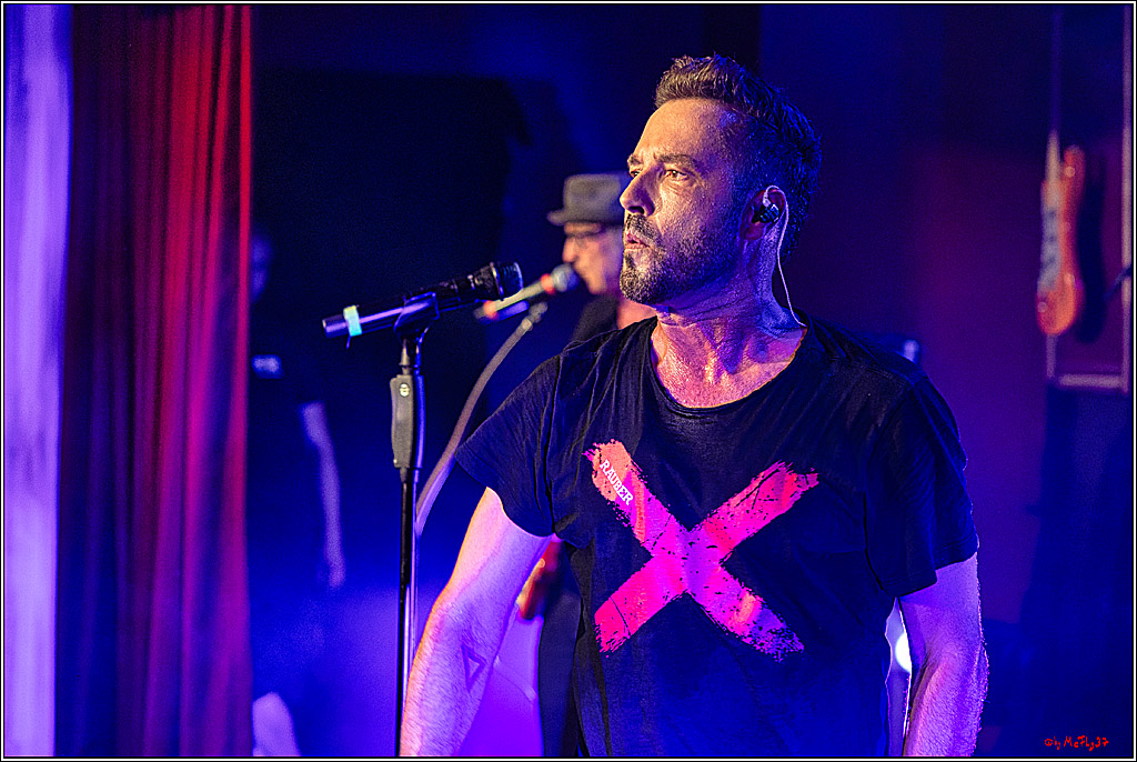 Raeuber in Groove Bar; Koeln, 08.09.2023