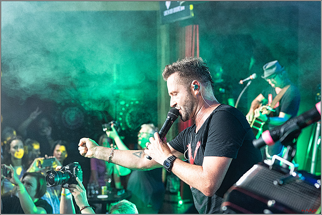 Raeuber in Groove Bar; Koeln, 08.09.2023