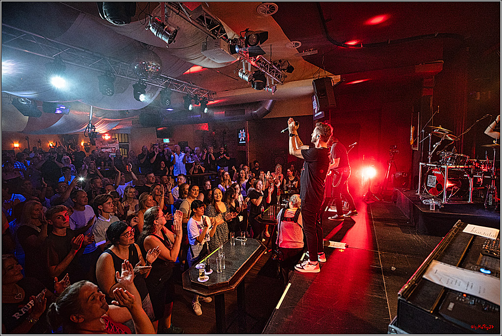 Raeuber in Groove Bar; Koeln, 08.09.2023