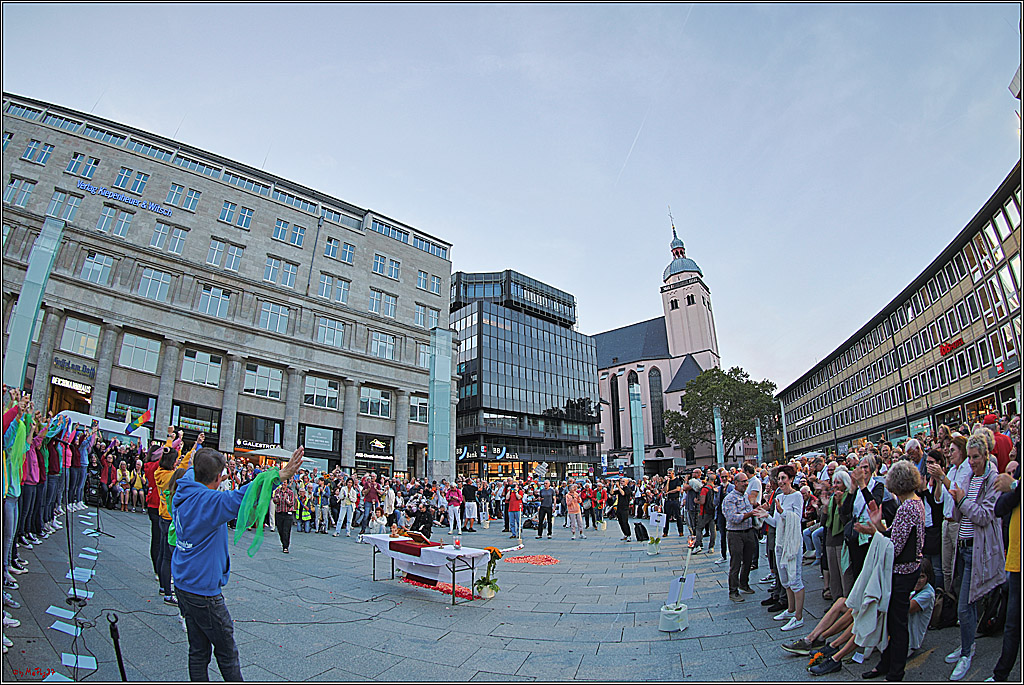 Segnungsgottesdienst (fuer queere Paare) am Koelner Dom - Jugendchor St. Stephan; Koeln, 20.09.2023