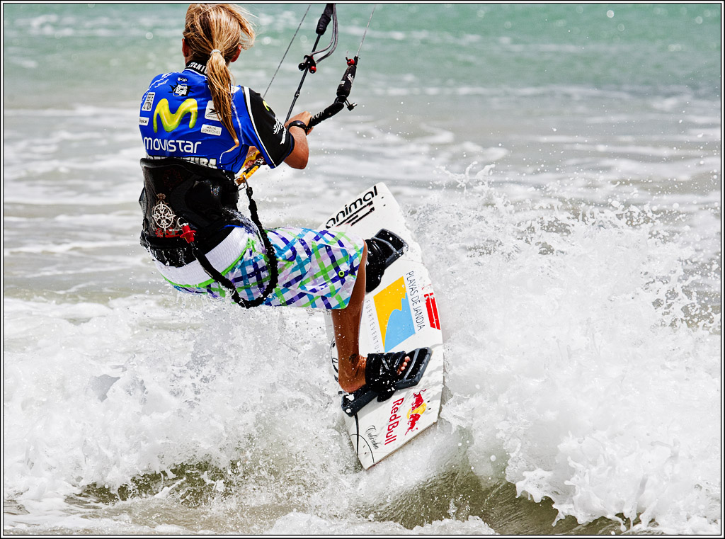 Kite 4057