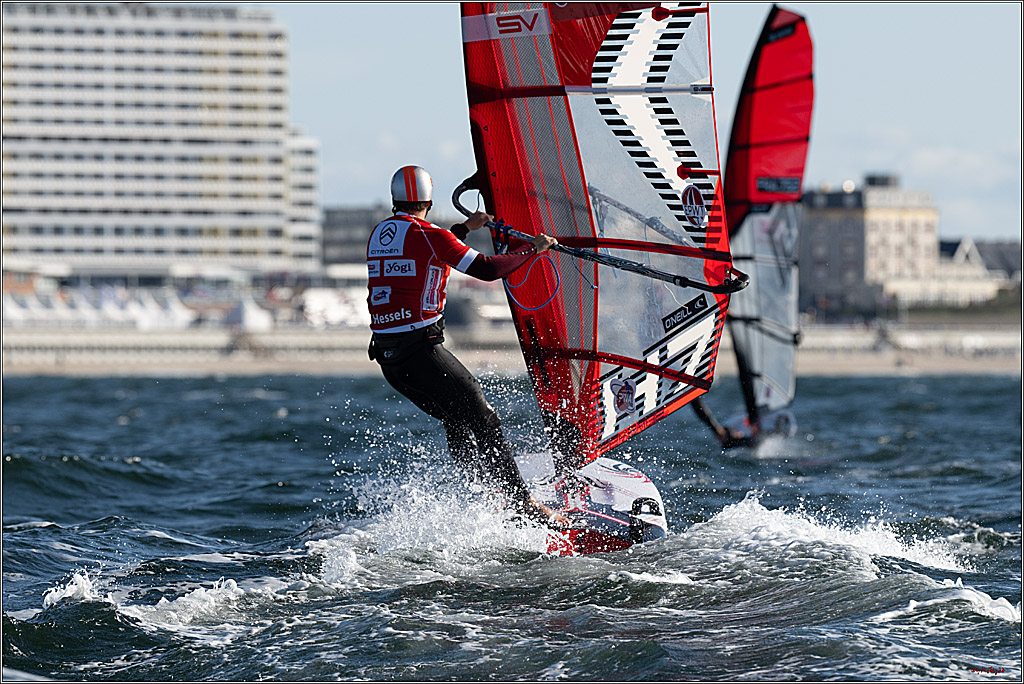 PWA 2024 - Slalom Foil - Man and Woman; Sylt, 02.10.2024