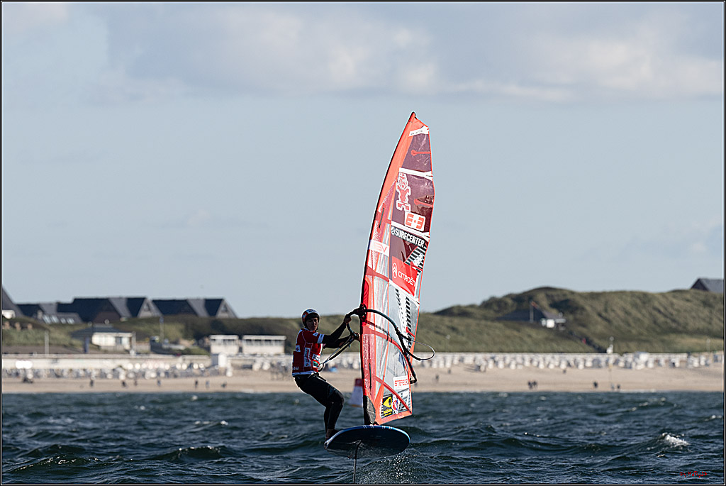 PWA 2024 - Slalom Foil - Man and Woman; Sylt, 02.10.2024