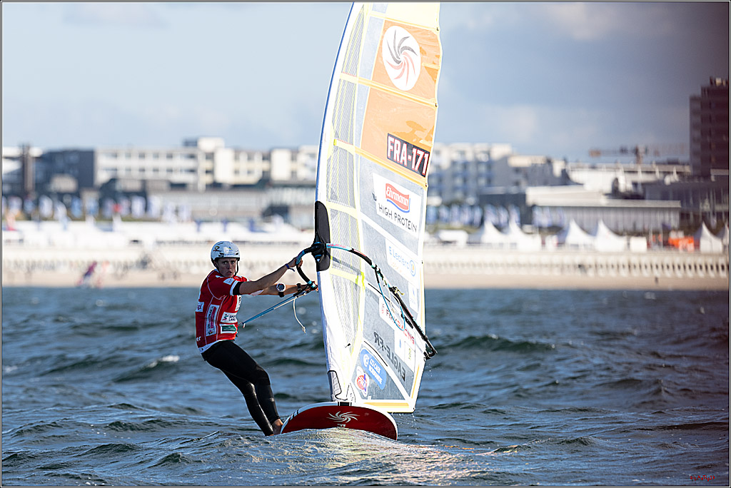 PWA 2024 - Slalom Foil - Man and Woman; Sylt, 02.10.2024