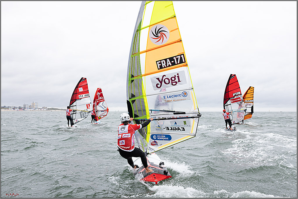 PWA 2024 - Slalom Foil - Man and Woman; Sylt, 01.10.2024
