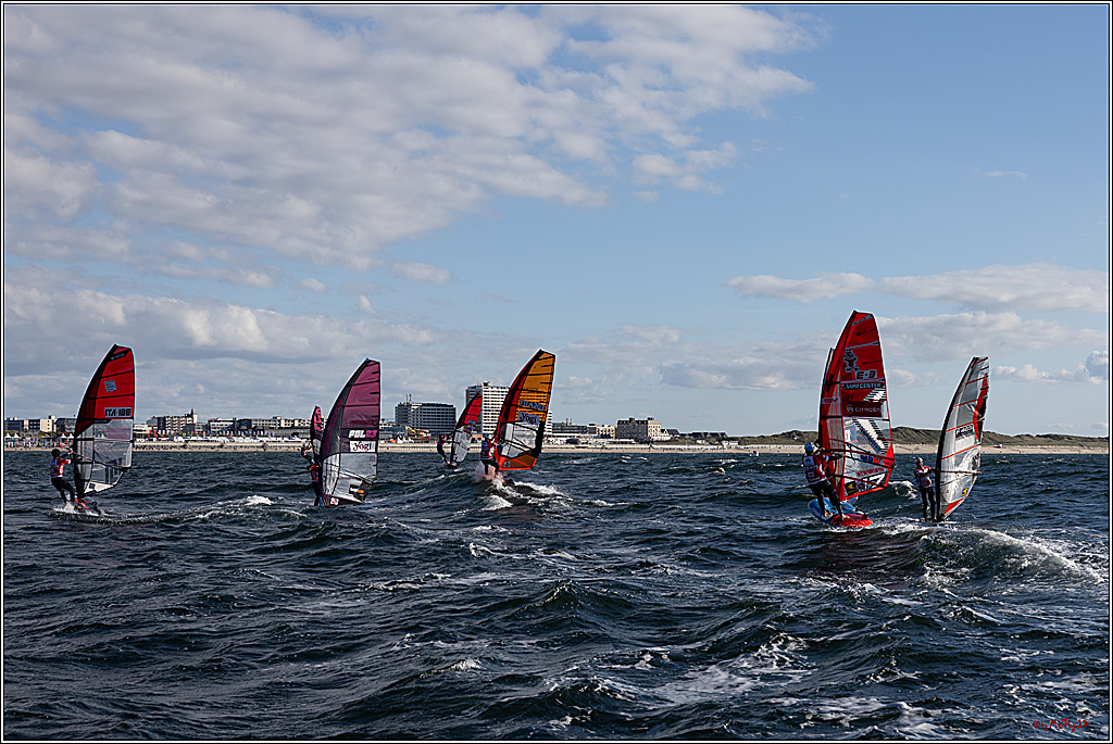 PWA 2024 - Slalom Foil - Man and Woman; Sylt, 02.10.2024