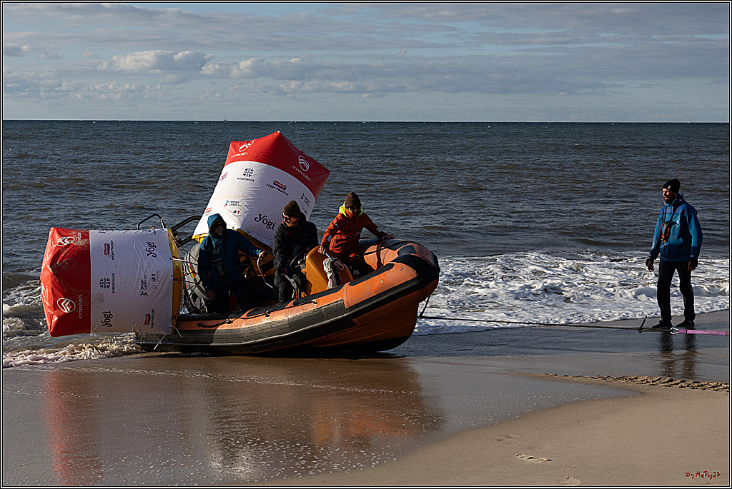 PWA 2024 - Slalom Foil - Man and Woman; Sylt, 02.10.2024