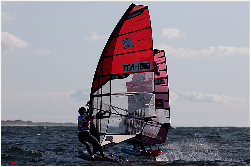 PWA 2024 - Slalom Foil - Man and Woman; Sylt, 02.10.2024