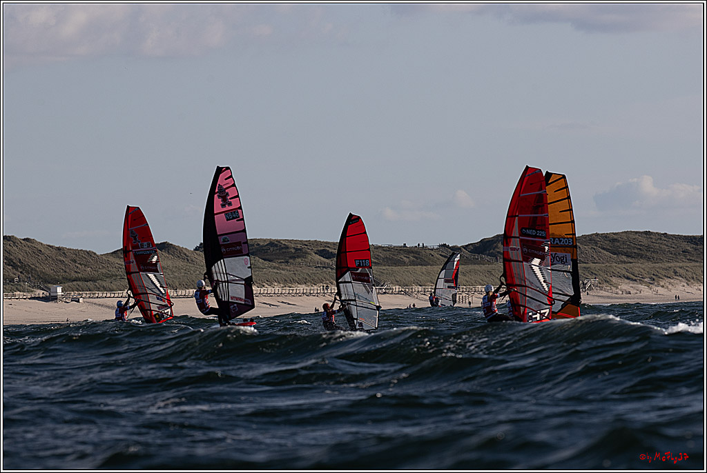 PWA 2024 - Slalom Foil - Man and Woman; Sylt, 02.10.2024