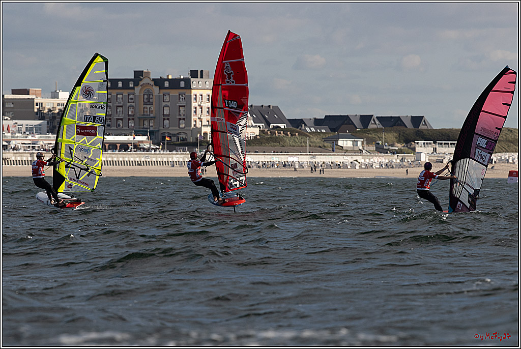 PWA 2024 - Slalom Foil - Man and Woman; Sylt, 02.10.2024