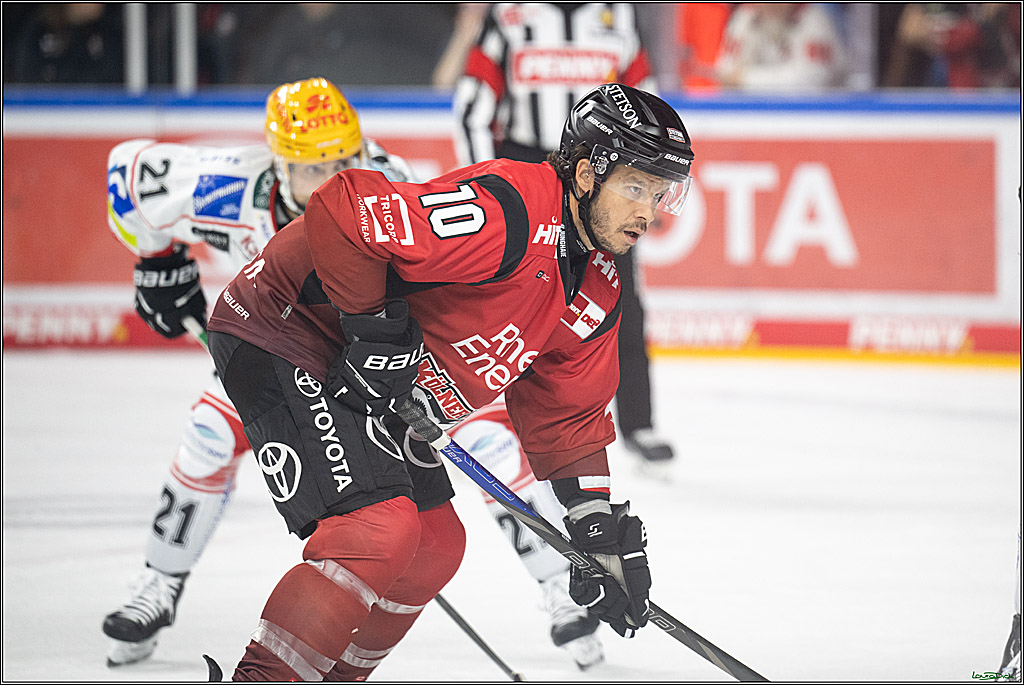 PENNY DEL 1; Koelner Haie - Fischtown Bremerhaven; Koeln, 02.10.2025