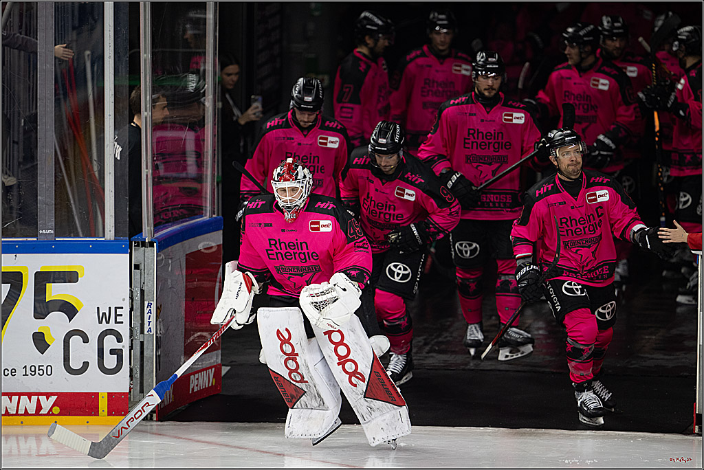 PENNY DEL 1; Kölner Haie - Iserlohn Roosters; Köln, 12.10.2025