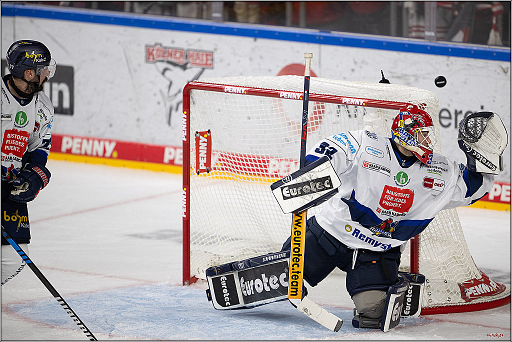 PENNY DEL 1; Kölner Haie - Iserlohn Roosters; Köln, 12.10.2025