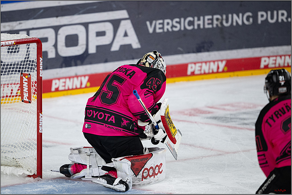 PENNY DEL 1; Kölner Haie - Iserlohn Roosters; Köln, 12.10.2025