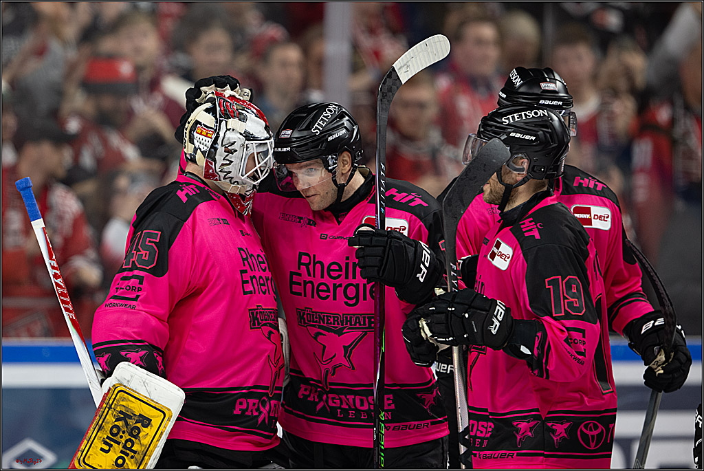PENNY DEL 1; Kölner Haie - Iserlohn Roosters; Köln, 12.10.2025