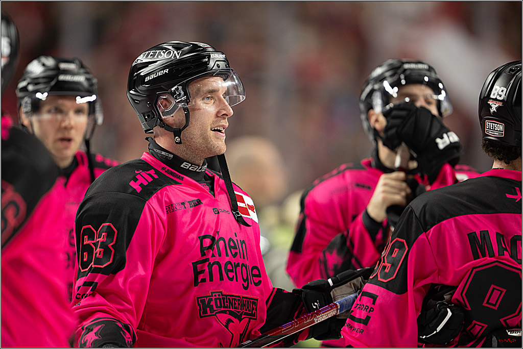 PENNY DEL 1; Kölner Haie - Iserlohn Roosters; Köln, 12.10.2025