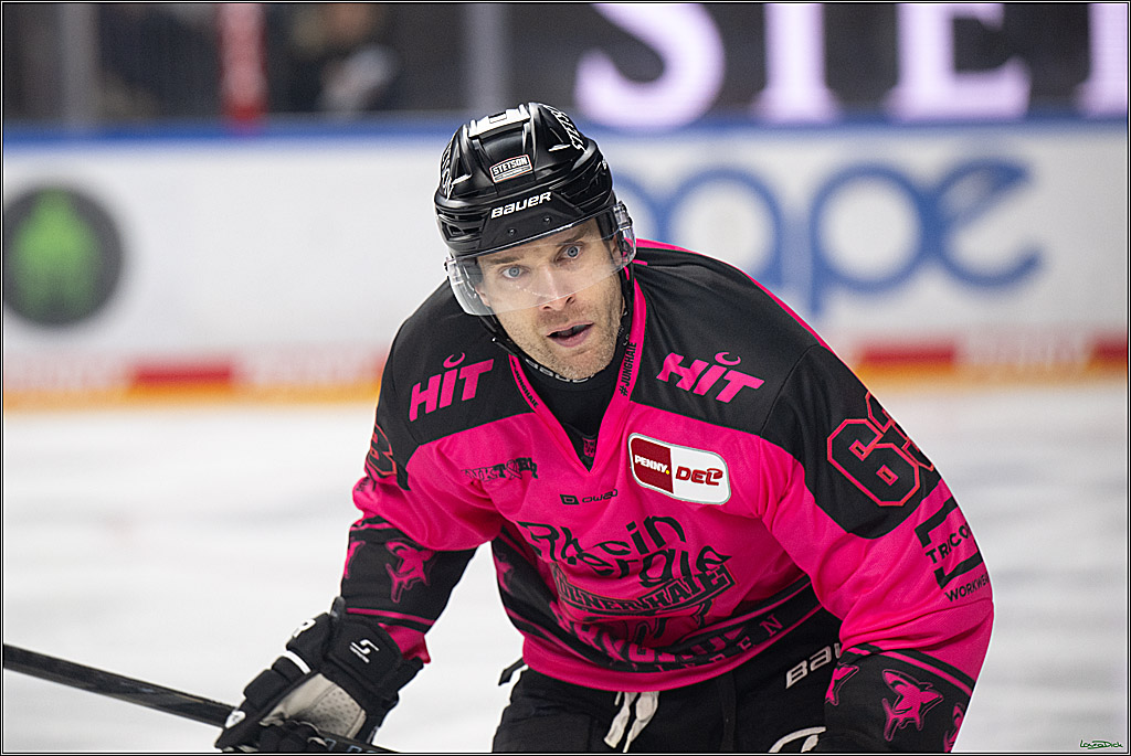 PENNY DEL 1; Koelner Haie - Iserlohn Roosters; Koeln, 12.10.2025